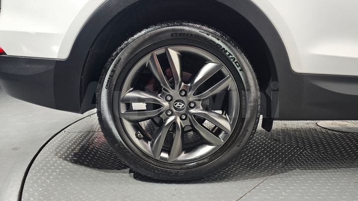 Hyundai SantaFe 2014 — 4