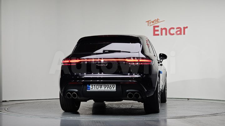 Porsche Macan 2023 — 4