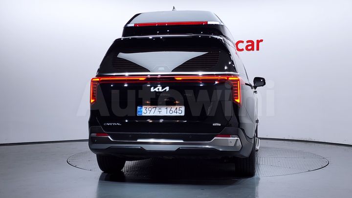 Kia Carnival 2024 — 4