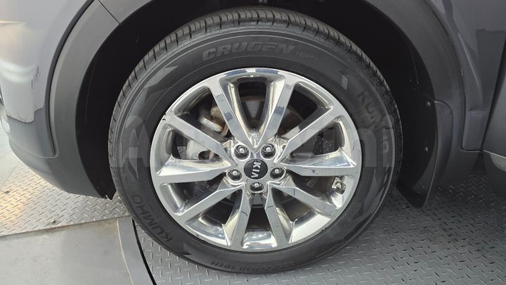 Kia Sorento 2016 — 5