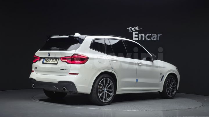 BMW X3 2021 — 2