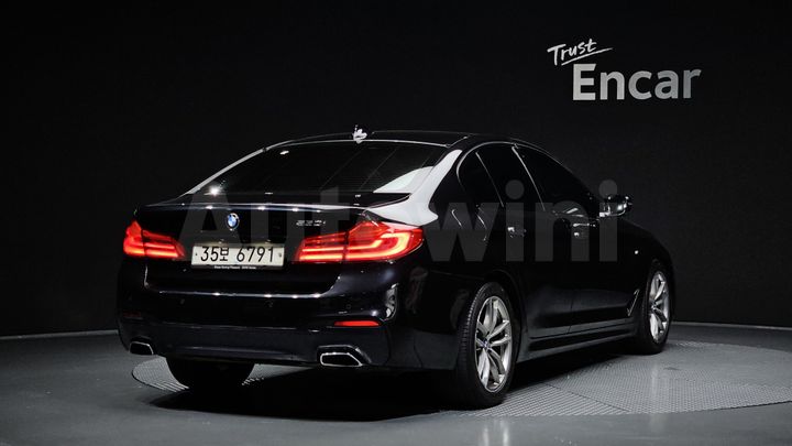 BMW 5 Series 2017 — 2