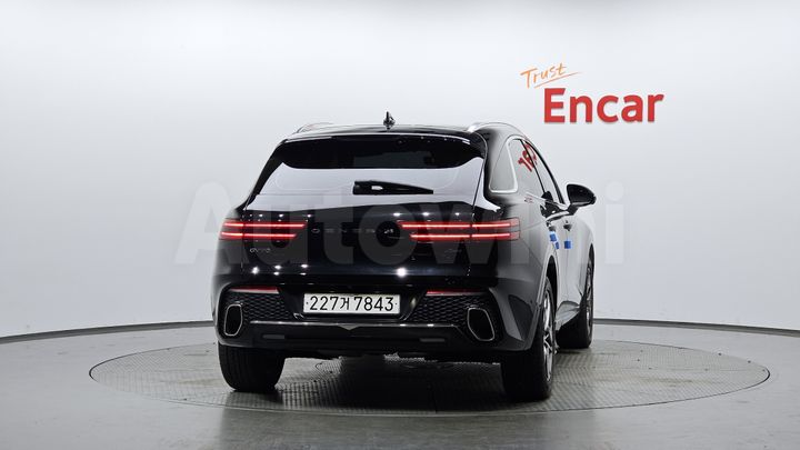 Genesis GV70 2023 — 3