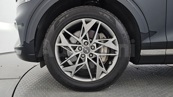 Genesis GV70 2023 — 4