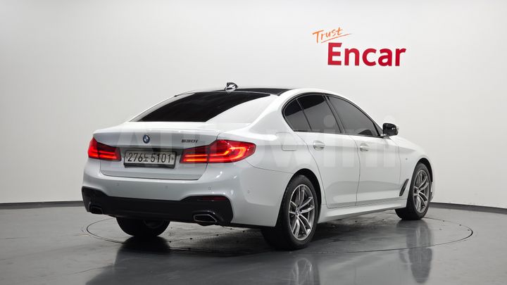BMW 5 Series 2017 — 2