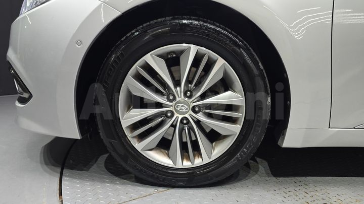 Hyundai Grandeur 2016 — 5