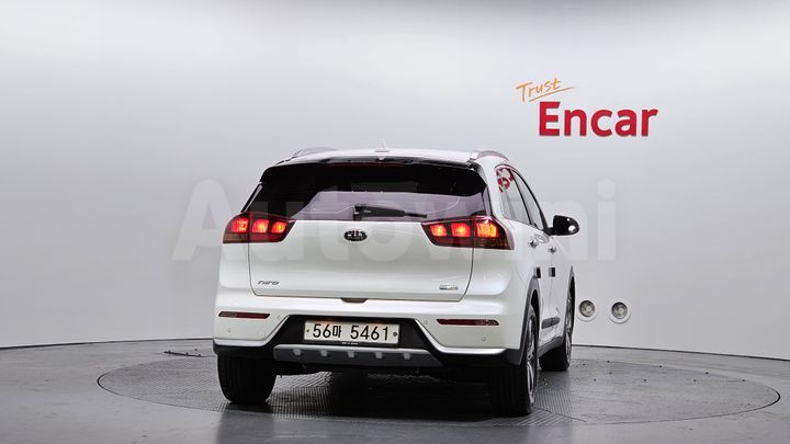 Kia Niro 2017 — 4