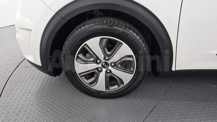 Kia Niro 2017 — 5