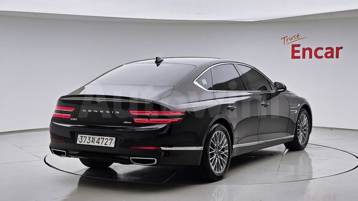 Genesis G80 2023 — 2