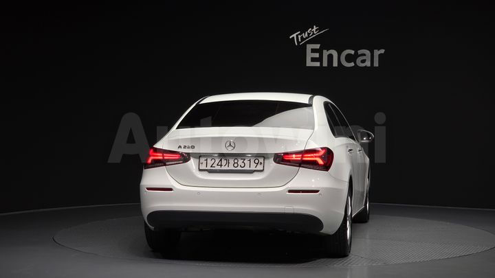 Mercedes-Benz A Class 2020 — 4