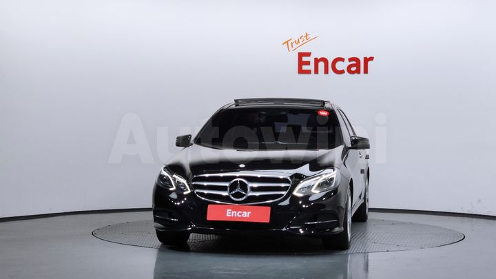 Mercedes-Benz E Class 2015 — 3