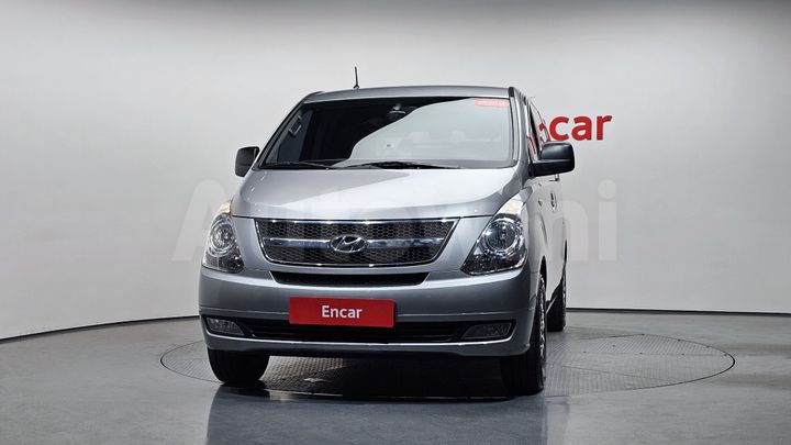 Hyundai Starex 2015 — 2