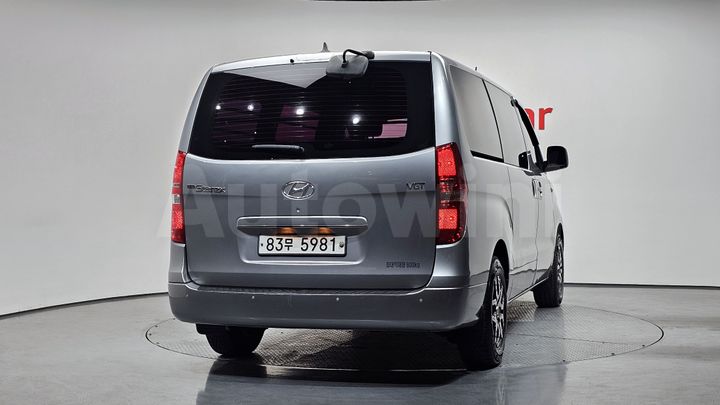 Hyundai Starex 2015 — 3