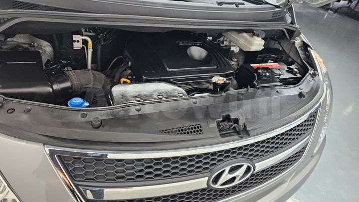 Hyundai Starex 2015 — 5