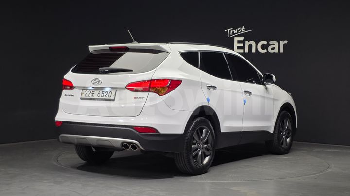 Hyundai SantaFe 2013 — 2