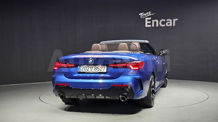 BMW 4 Series 2025 — 4