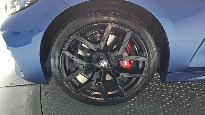 BMW 4 Series 2025 — 5