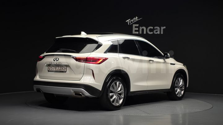 Infiniti QX