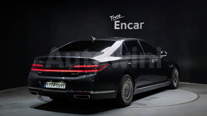 Genesis G90 2019 — 2