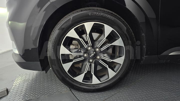 Kia Carnival 2022 — 5