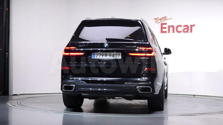 BMW X7 2024 — 4