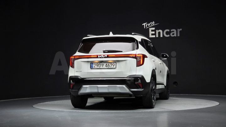 Kia Seltos 2023 — 4