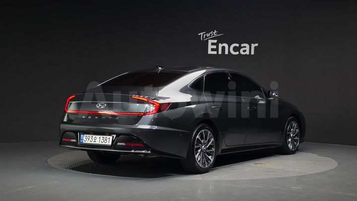 Hyundai Sonata 2022 — 2