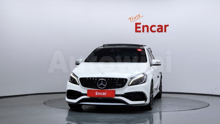 Mercedes-Benz A Class 2017 — 3