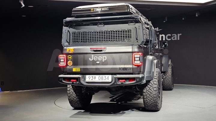 Jeep Gladiator 2021 — 4