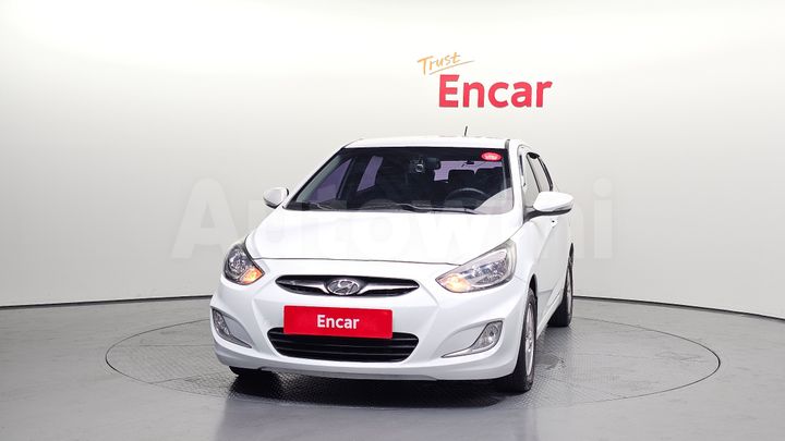 Hyundai Accent 2012 — 3