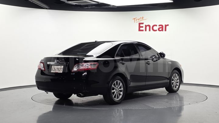 Toyota Camry 2011 — 2