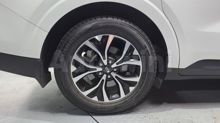 Kia Carnival 2021 — 5
