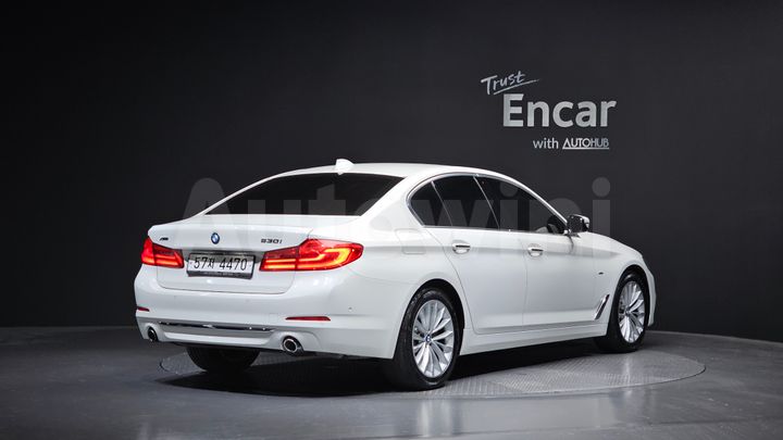 BMW 5 Series 2018 — 2