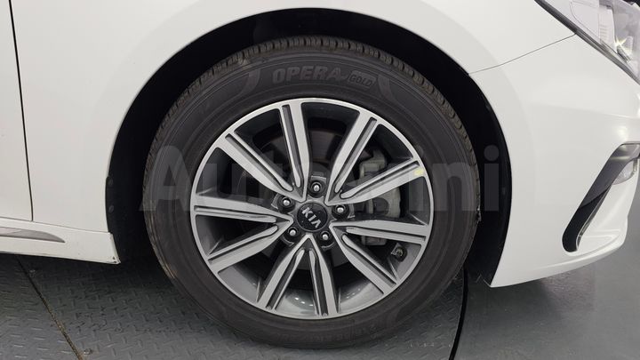 Kia K5 2019 — 5