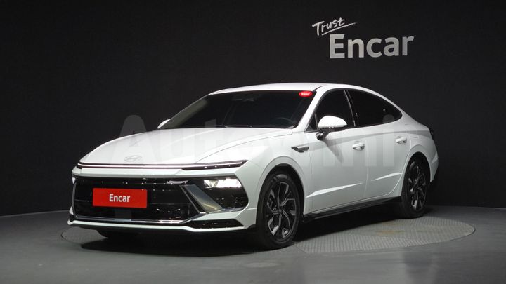 Hyundai Sonata 2024 — 2