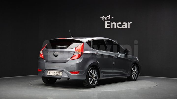 Hyundai Accent 2016 — 2