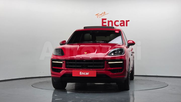 Porsche Cayenne 2024 — 3