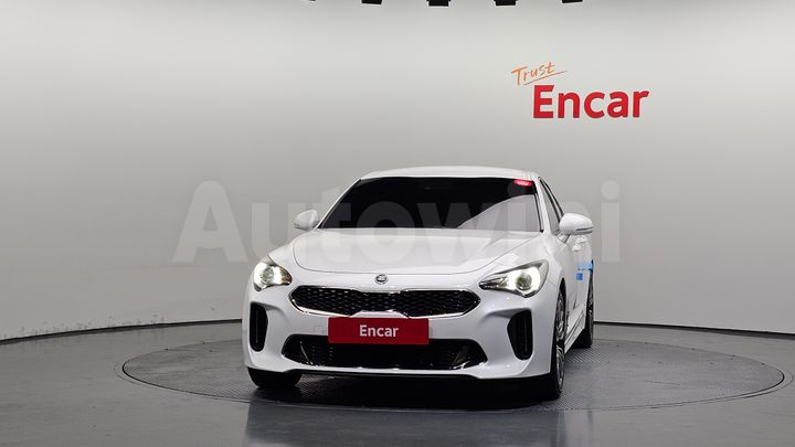 Kia Stinger 2018 — 3