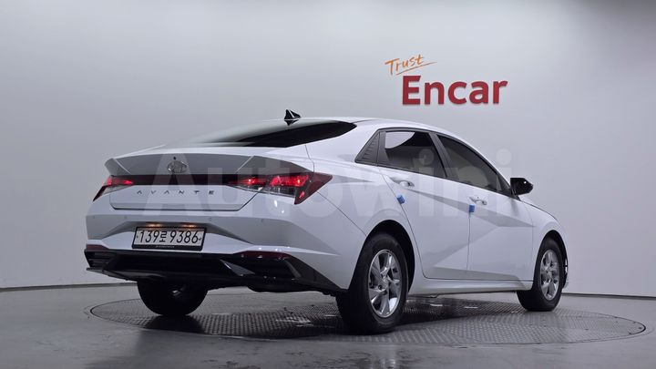 Hyundai Avante 2021 — 2