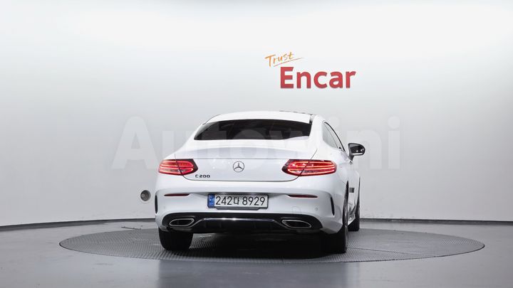 Mercedes Benz C Class 2021 — 4