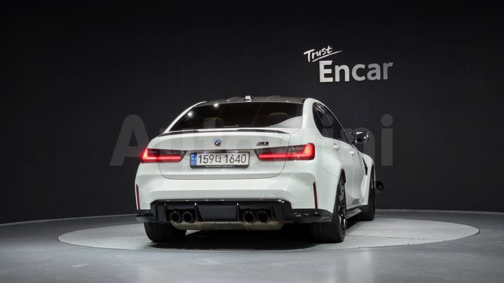 BMW M3 2023 — 4