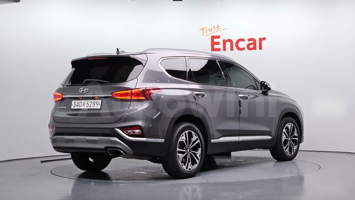 Hyundai SantaFe 2020 — 2