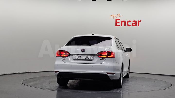 Volkswagen Jetta 2014 — 4