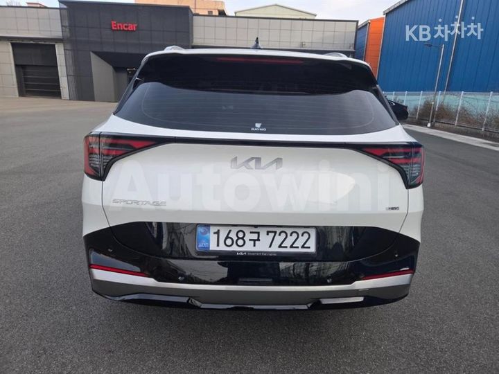 Kia Sportage 2025 — 4