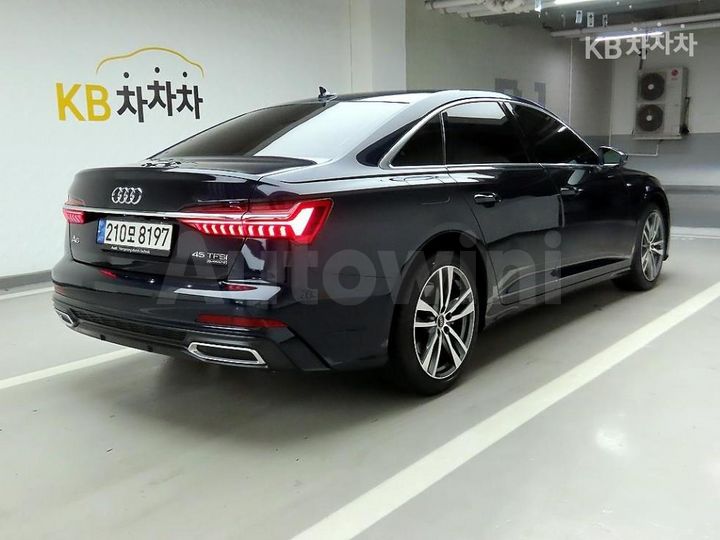 Audi A6 2022 — 4