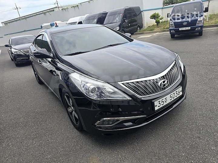 Hyundai Grandeur 2015 — 2
