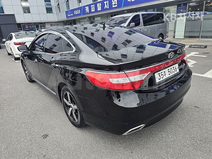 Hyundai Grandeur 2015 — 5