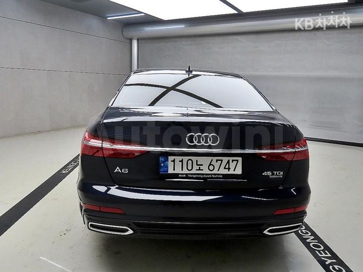 Audi A6 2022 — 3