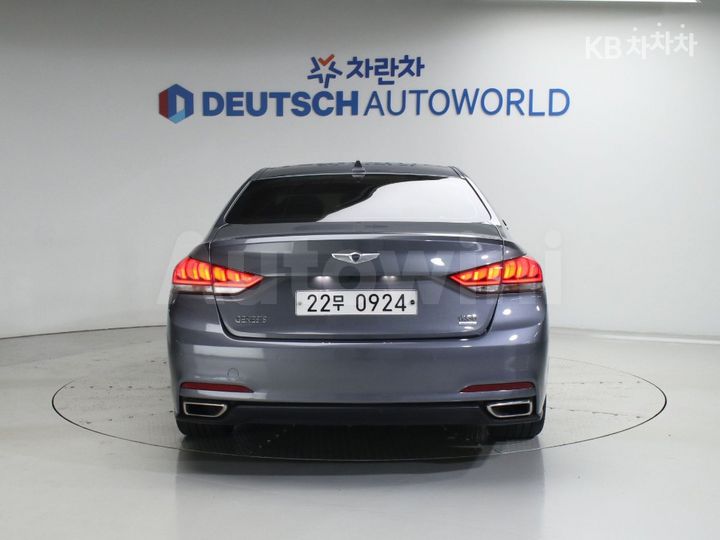 Hyundai Genesis 2016 KMHGM41DDGU121582 — 4