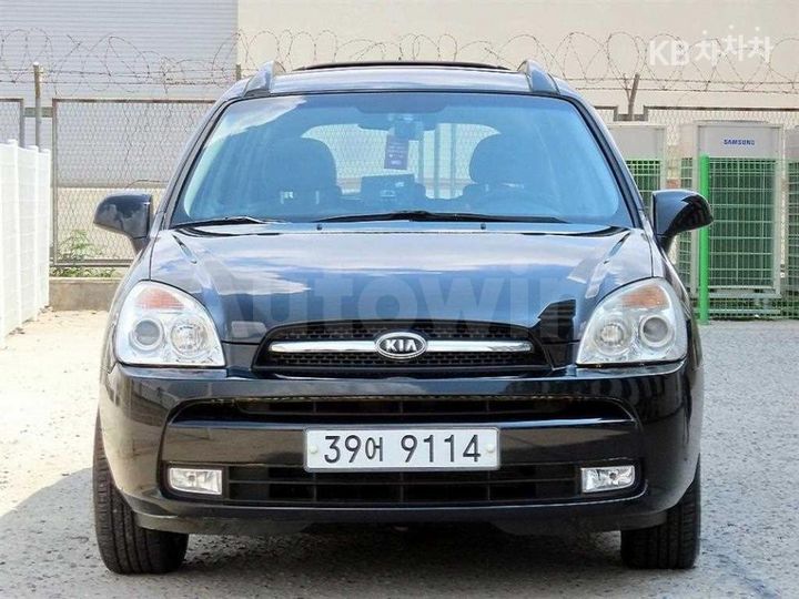 Kia Carens